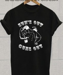 Suns out Guns out work out Tshirt