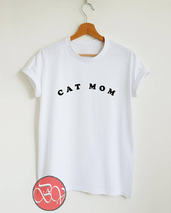 cat mom t shirt