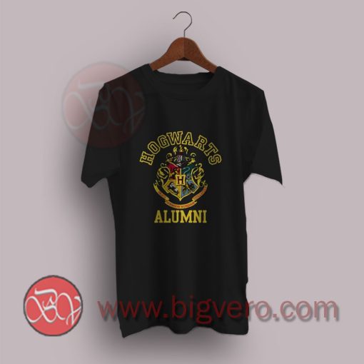 Harry-Potter-Hogwarts-Alumni-T-Shirt
